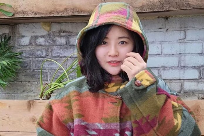 দক্ষিণ কোরিয়ার জনপ্রিয় লেখক বেক সে-হি মারা গেলেন, কিন্তু বাঁচালেন পাঁচজনকে