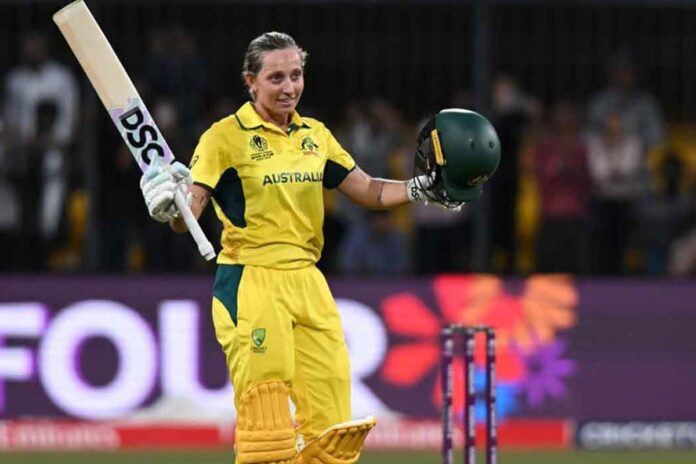 ক্রিকেট ইতিহাসে বিরল কীর্তি গড়লেন অ্যাশলে গার্ডনার