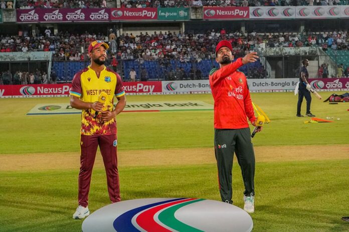 1761738269-d076f841ee81e3bc9d957b5a53cb441b টস হেরে ফিল্ডিংয়ে বাংলাদেশ, একাদশে জাকের