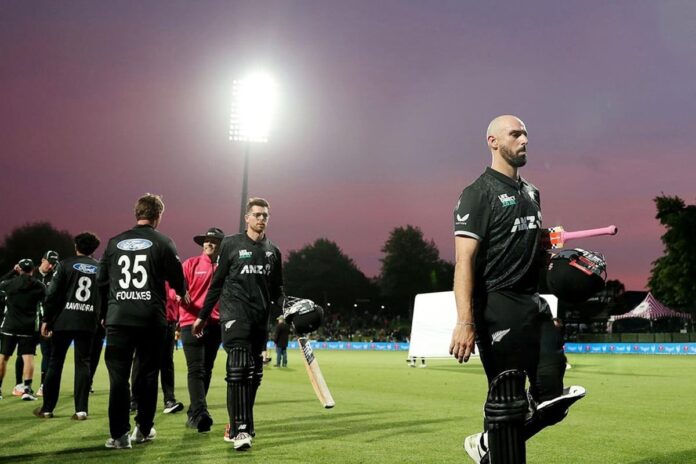 1761744144-4a118da4fc2776ad5a8781dce95a9fe5 এক যুগ পর ইংল্যান্ডের বিপক্ষে ওয়ানডে সিরিজ জিতল কিউইরা