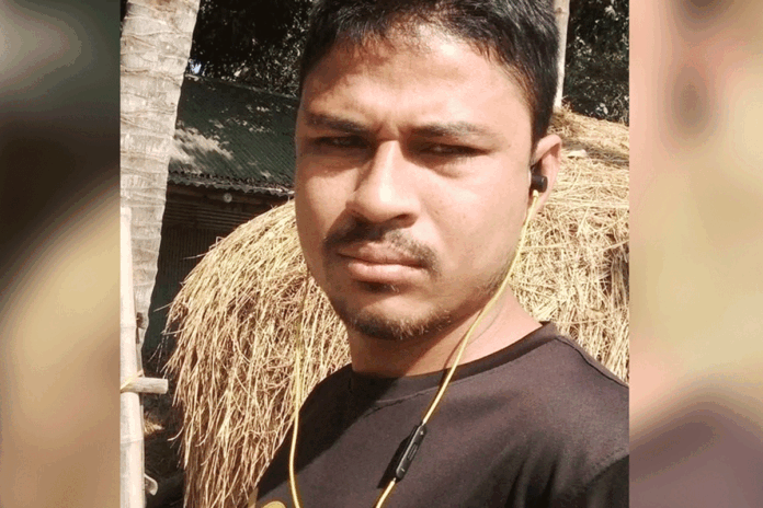 গাইবান্ধায় নিজের শরীরে আগুন ধরিয়ে দেওয়া সেই যুবকের মৃত্যু