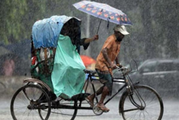 1761876528-d82319912041449cd31bdb7e7569d171 ২০ জেলায় ভারী বৃষ্টির পূর্বাভাস