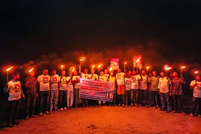 1762113631-2ab881df49f1a9f882da469b9b209402 বালাশী–বাহাদুরাবাদ সড়ক ও রেলসেতুর দাবিতে গাইবান্ধায় মশাল মিছিল