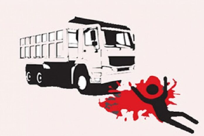 রামপালে ট্রাকের ধাক্কায় মোটরসাইকেলের ৩ আরোহী নিহত