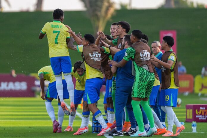 1762345475-de672b35cc646b892be50dd1de9615cf হন্ডুরাসের জালে ব্রাজিলের ৭ গোল