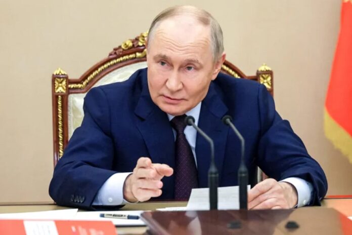 1762400239-5699e39a5d346ffc03fc13335fad59b0 উত্তেজনা বাড়িয়ে এবার পারমাণবিক অস্ত্র পরীক্ষার নির্দেশ দিলেন পুতিন