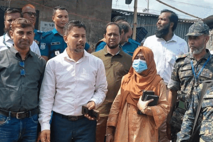 গাজীপুরে রেলওয়ের জমি থেকে অবৈধ স্থাপনা উচ্ছেদ