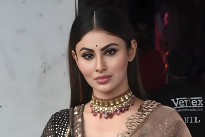 1762484947-c6ccddf52646aa9220d7d608689fbeb4 ঘটনাটি অনেক দিন পর্যন্ত আমাকে অস্বস্তিতে ফেলে, এখনো মনে পড়ে: মৌনী