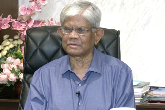 পে-কমিশনের সিদ্ধান্ত নেবে আগামী সরকার : অর্থ উপদেষ্টা