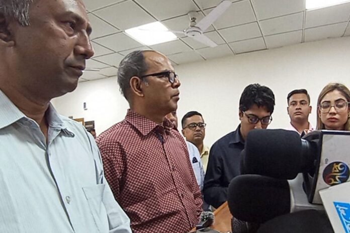 গণমাধ্যম নীতিমালা সংশোধনের আশ্বাস সিইসির