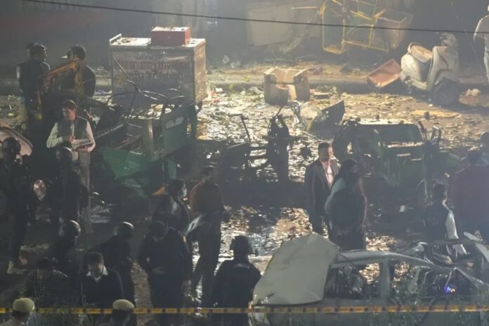 ভারত ভ্রমণে সতর্কতা জারি যুক্তরাষ্ট্র-যুক্তরাজ্যের