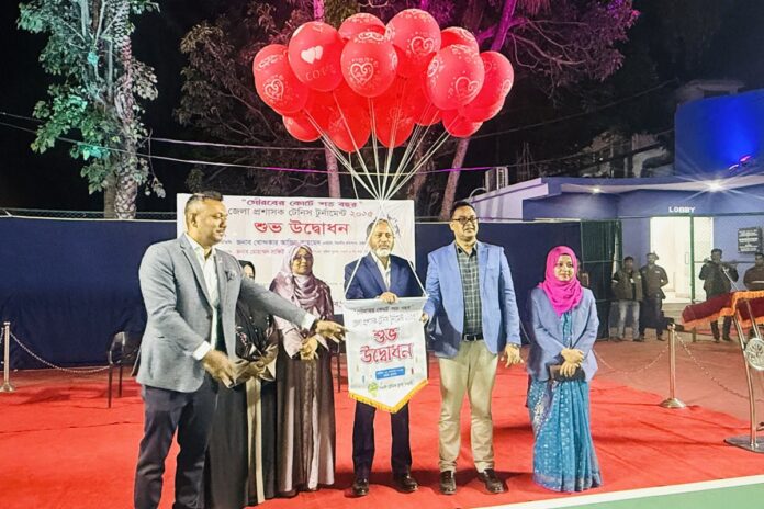 নওগাঁ জেলা প্রশাসক টেনিস টুর্নামেন্টের পর্দা উঠল