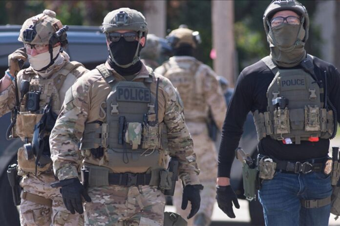 1763037249-56b54cdf09fa44e878a085e1301843a7 আটক ৬১৫ অভিবাসীকে মুক্তির নির্দেশ মার্কিন আদালতের