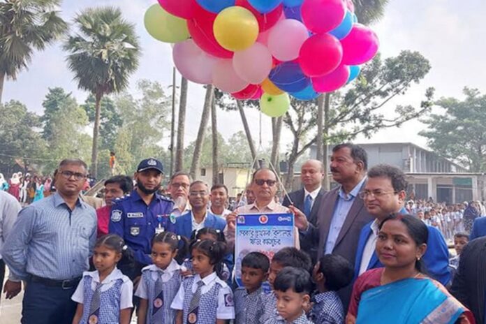 1763201792-5836505acdf8e9e8b84d20df415f0989 শিক্ষার্থীদের পরিপূর্ণ বিকাশ নিশ্চিতে কাজ করছে সরকার : প্রাথমিক উপদেষ্টা