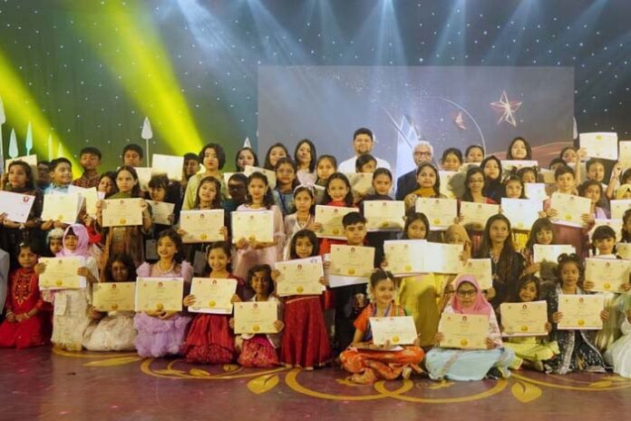 1763213142-db3a17f7bcac837ecc1fe2bc630a5473 নতুন কুঁড়ির শিশুশিল্পীরা খ্যাতি অর্জন করবে: তথ্য উপদেষ্টা