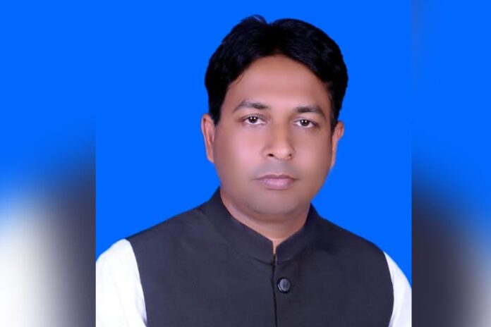 1763225845-68a87393326464917397e37bce3e0c3a রাজবাড়ী জেলা কৃষক লীগের আহ্বায়ক গ্রেফতার