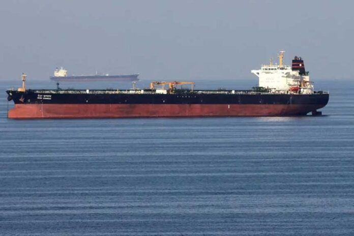 1763261202-4f9896a4b8757795cbdee9678e7c4a81 হরমুজ প্রণালীতে তেলবাহী ট্যাংকার আটক করেছে ইরান