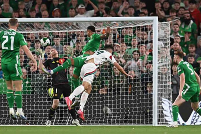 1763343024-8785a7cdb14227a83d01ce0279892775 বিশ্বকাপের আশা টিকিয়ে রাখল আয়ারল্যান্ড