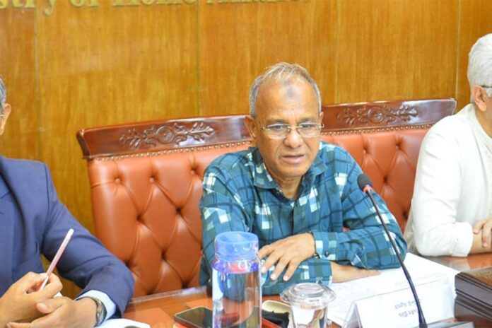 1763534076-6fd33470dea458ab90e18c964caa6eb9 শেখ হাসিনার রায় ঘিরে দেশে কোনো অস্থিরতা নেই : স্বরাষ্ট্র উপদেষ্টা