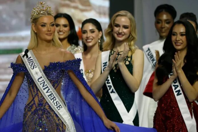 1763560622-62bf1edb36141f114521ec4bb4175579 কারচুপির অভিযোগ এনে মিস ইউনিভার্স ছাড়লেন দুই বিচারক