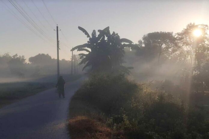 আজও ১৪ ডিগ্রির ঘরে তেঁতুলিয়ার তাপমাত্রা