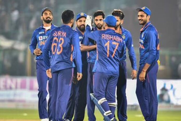দক্ষিণ আফ্রিকার বিপক্ষে ভারতের ওয়ানডে দল ঘোষণা