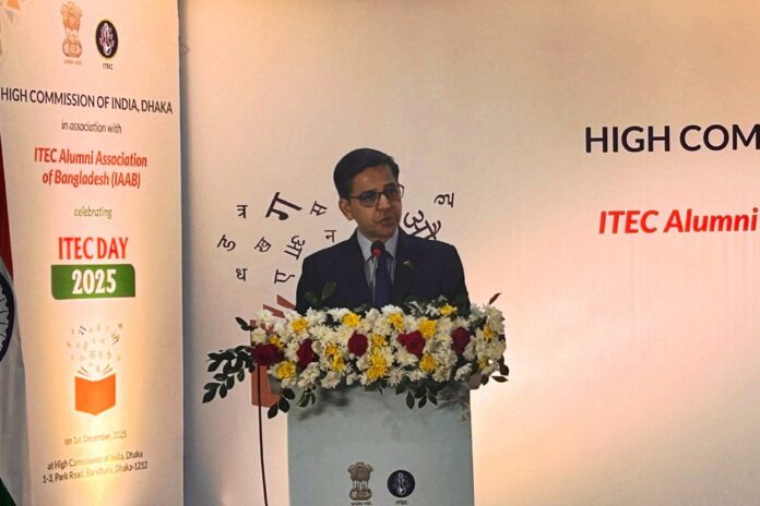 1764613787-9314e7ab9ff249ec1a304b081a617d3b বাংলাদেশের ৫ হাজার পেশাজীবী ভারতের আইটেক প্রোগামে অংশ নিয়েছেন : প্রণয় ভার্মা
