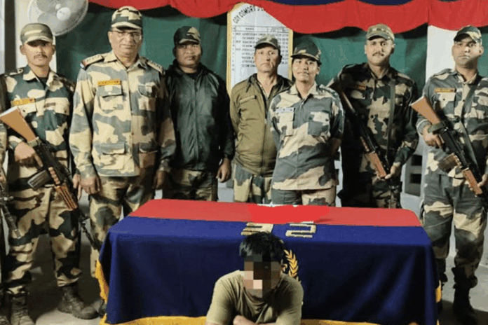 1764938376-af9dd2539f3215d278270f99a6d86f49 সীমান্তে সাড়ে পাঁচ কোটি রুপির স্বর্ণ জব্দ, গ্রেফতার ১