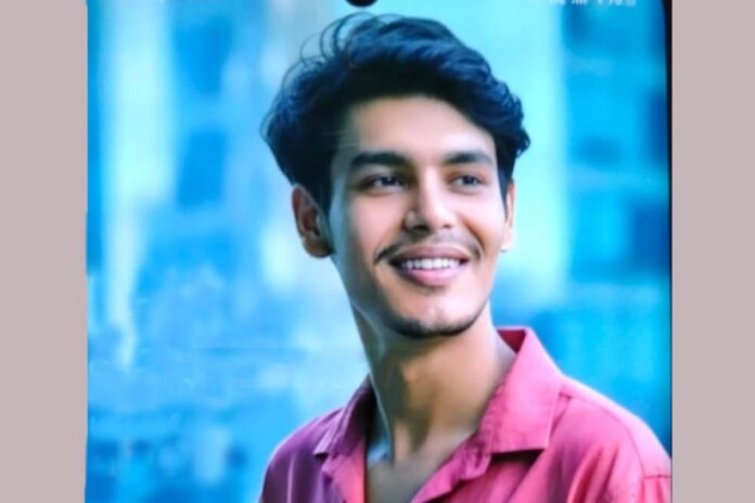 1765032823-5f84a90109def688d0d0609f414544de কুড়িগ্রামে গলায় ফাঁস দিয়ে শিক্ষার্থীর আত্মহত্যা