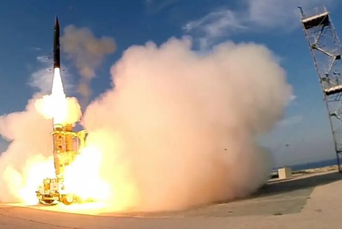 1765223379-a2c3fd5d12ab35a32dbc6ca1c1083c36 ইসরায়েলি সমরাস্ত্রে সাজছে জার্মানি, নেপথ্যে কি?