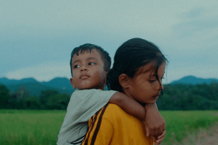 1765533463-8f173d0eaffc4b90c0c0361b8f37cc17 রেড সি ফেস্টিভ্যালে সর্বোচ্চ পুরস্কার জিতল ‘লস্ট ল্যান্ড’