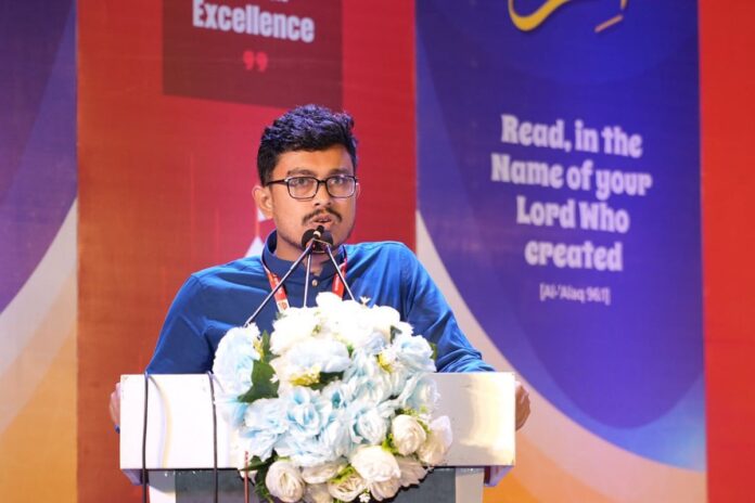 1765652294-d2bbee1c1b434fbe0f8f6dfd677e8a0c ডাকসু ভিপি সাদিক কায়েমের দুঃখ প্রকাশ