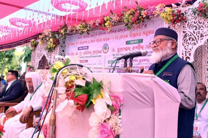 1765882082-f108467a52b8c930aeb38467df9a3213 মুক্তিযুদ্ধ ছিলো জুলুম ও বঞ্চনার বিরুদ্ধে সশস্ত্র প্রতিবাদ: ধর্ম উপদেষ্টা