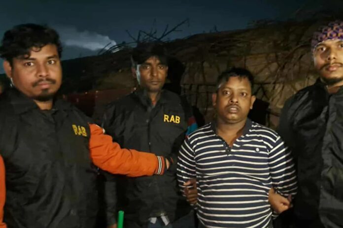 1765883881-5f27de2d49863b088a531843fe348dcd হাদিকে হত্যাচেষ্টা, কবিরের ১০ দিনের রিমান্ড আবেদন