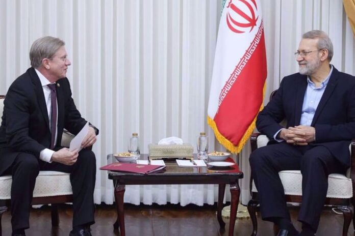 1765884397-d0096ec6c83575373e3a21d129ff8fef পরিবহন করিডোর দ্রুত বাস্তবায়নে একমত ইরান-রাশিয়া