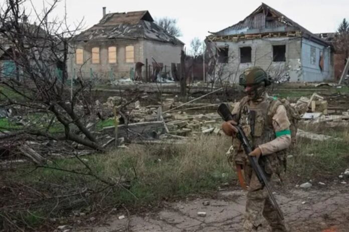 1765904726-44be5b6ee86b5a733b369dd62c0e9d66 ইউক্রেনের কুপিয়ানস্ক শহর দখলের দাবি রাশিয়ার