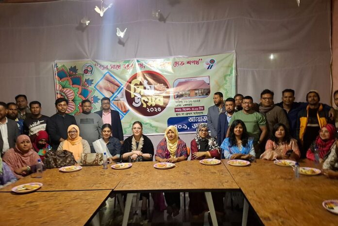 1765972418-bff2236a0150f58778fd0b5f640d1da4 জয়পুরহাটে পিঠা উৎসব