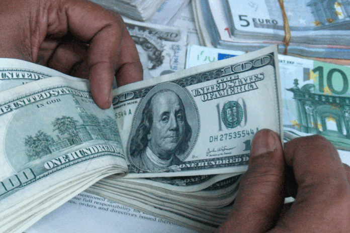 1765975334-007b98d50fd1de35a654e100103ddac6 আরও ৬৭ মিলিয়ন ডলার কিনলো কেন্দ্রীয় ব্যাংক