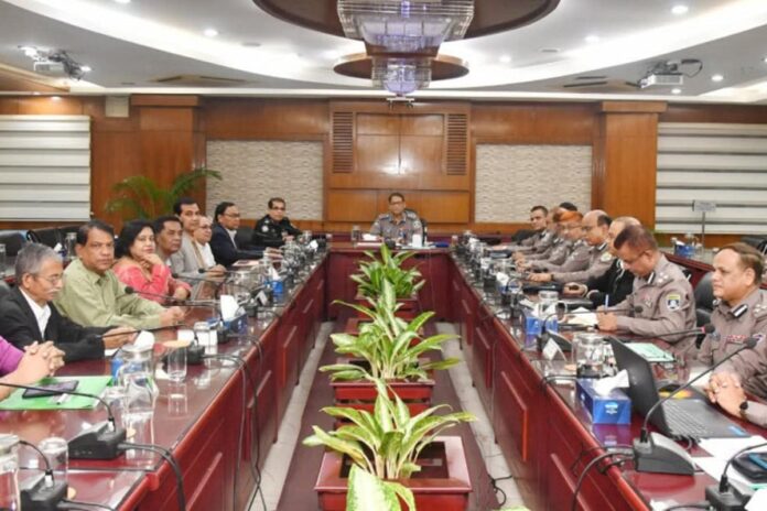 1765976460-759ee3855882e19da6e7a2525bcd84c3 বড়দিন ও থার্টিফার্স্ট নাইটে পুলিশের বিশেষ নিরাপত্তা ব্যবস্থা