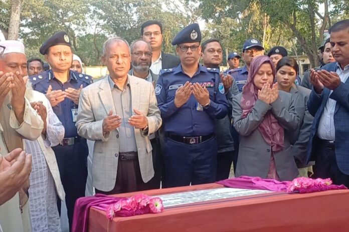 জনগণ নির্বাচনমুখী হলে কেউ বাধা দিতে পারবে না: স্বরাষ্ট্র উপদেষ্টা