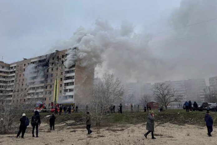 ইউক্রেনের বন্দরে রুশ ক্ষেপণাস্ত্র হামলা, নিহত ৭