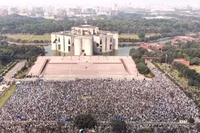 ওসমান হাদির জানাজা সম্পন্ন, লাখো মানুষের অংশগ্রহণ