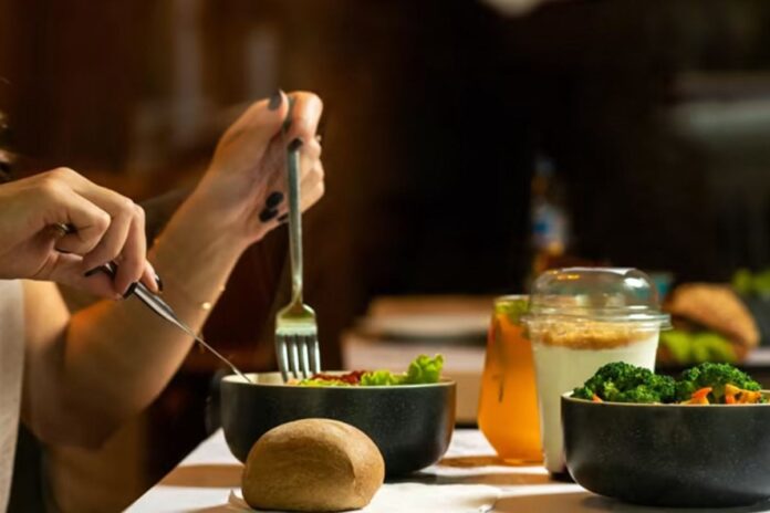 রাতে যেসব খাবার বাড়তি পুষ্টি জোগায়