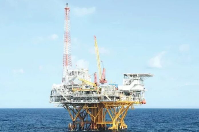 অনিশ্চয়তায় সমুদ্রে তেল-গ্যাস সম্ভাবনা