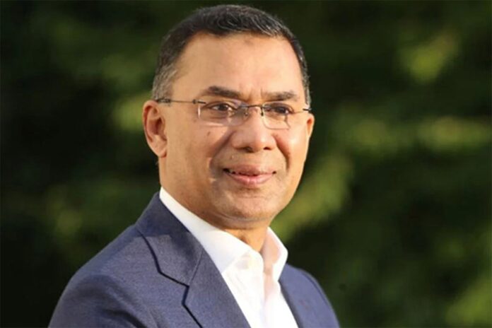 বগুড়া-৬ আসনে তারেক রহমানের পক্ষে মনোনয়ন ফরম উত্তোলন