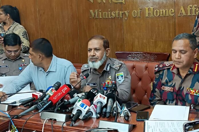 ‘‌হাদি হত্যায় মূল অভিযুক্ত ফয়সালের অবস্থান সম্পর্কে সুনির্দিষ্ট তথ্য নেই’