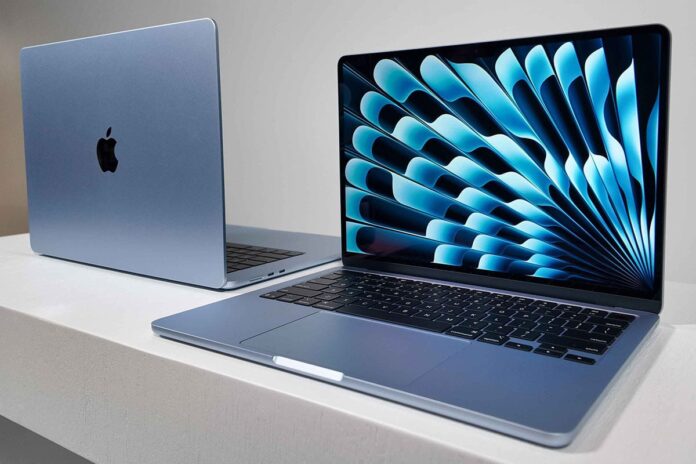 ম্যাকবুক কেনার সময় যা যা দেখে নেবেন