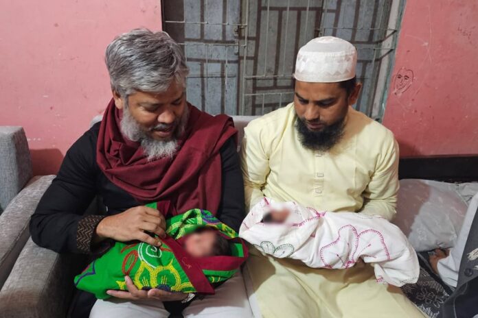 1766406685-6114da17cce39843d97768ecaac0902f যমজ সন্তানের নাম রাখা হলো ওসমান ও হাদি