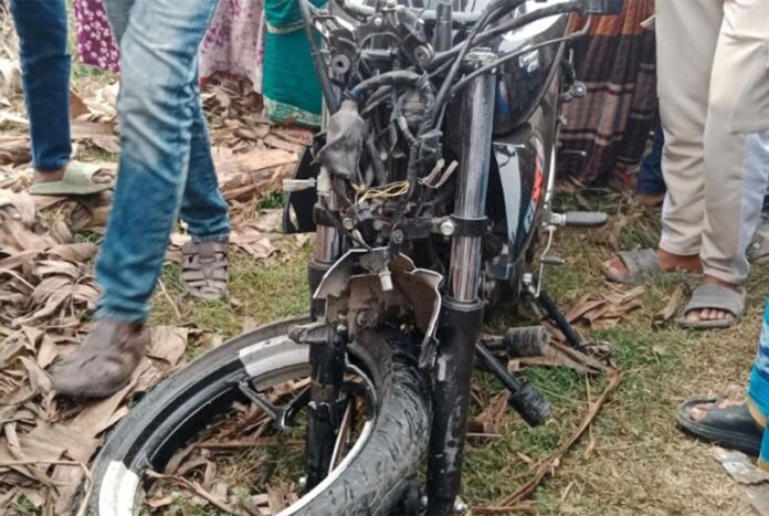 মেহেরপুরে ট্রাকের সঙ্গে সংঘর্ষে মোটরসাইকেল আরোহী নিহত
