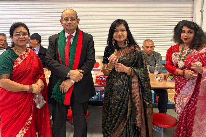 1766585826-ae566253288191ce5d879e51dae1d8c3 ঢাকা ইউনিভার্সিটি আ্যলামনাই ইন দ্য ইউকের বিজয় দিবস উদযাপন